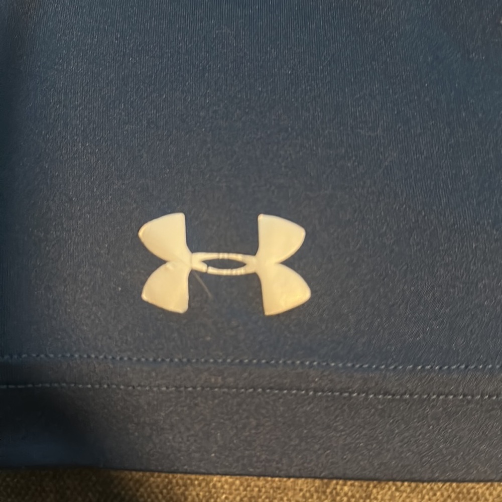 Men’s Under Armour outfit - Picture 12 of 15